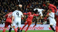 Goncalo Guedes mencetak gol pertama Valencia di menit ke-35. David Ramos/Getty Images.