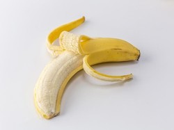 Viral Kulit Pisang Bikin Wajah Awet Muda Bak Suntik Botox, Ini Kata Pakar