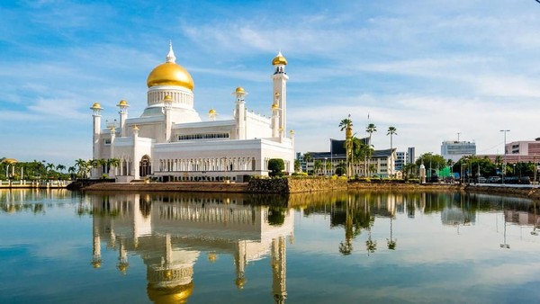 Masjid Sultan Omar Ali Saifuddin Brunei Darussalam Nusagates