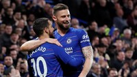 Chelsea unggul satu poin dari MU [6], dan memiliki poin setara Arsenal [5] tapi kalah selisih gol. REUTERS/David Klein.