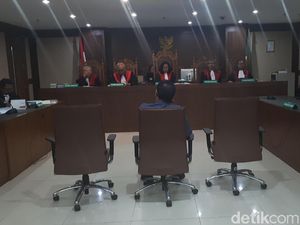 Panitera PN Medan Divonis 7 Tahun Penjara Panitera PN Medan Divonis 7 Tahun Penjara