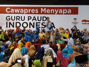 Sandiaga Uno Prihatin pada Guru PAUD yang Gajinya Sajuta