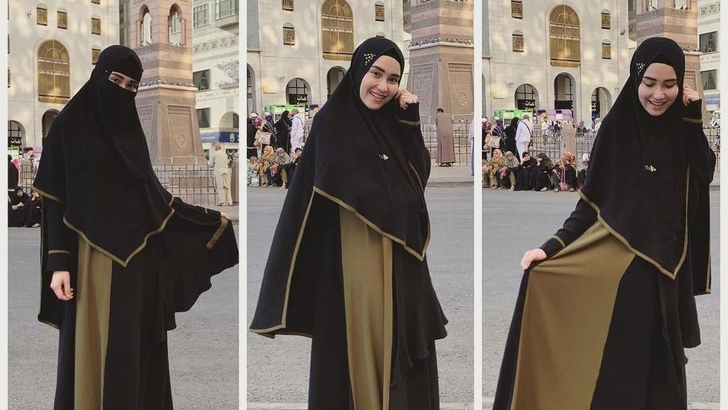 Gaya Ayu Ting Ting Pakai Hijab hingga Cadar Saat Umrah Gaya Ayu Ting Ting Pakai Hijab hingga Cadar Saat Umrah