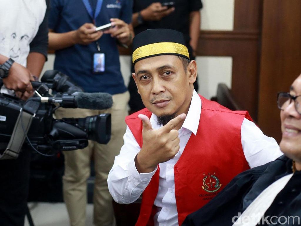 PT Jakarta Hukum Penyebar Hoax 7 Kontainer Surat Suara Tercoblos 2 Tahun Bui