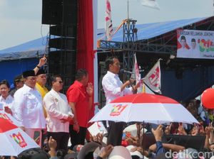 Jokowi Tegur Pendukung yang Bawa Anak di Kampanye Terbuka