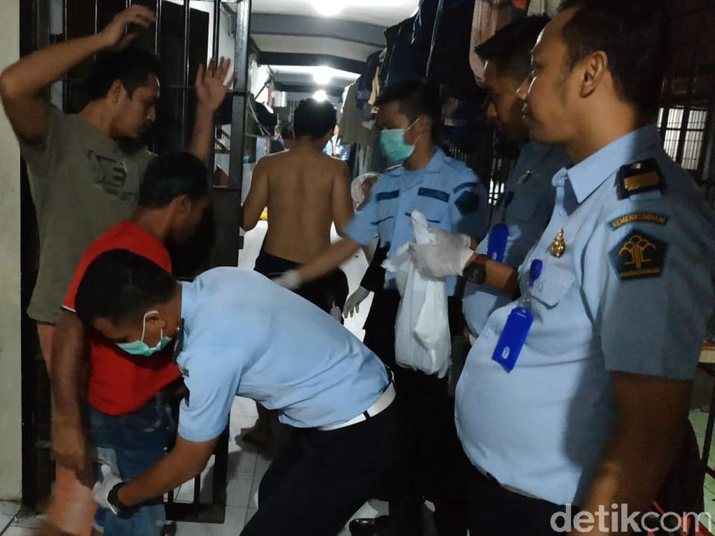 Lowongan CPNS Penjaga Tahanan Paling Banyak Diincar Lowongan CPNS Penjaga Tahanan Paling Banyak Diincar