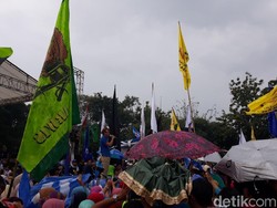 Sandiaga Hadiahi Kader PPP yang Ikut Gabung Kampanye di Gunungkidul