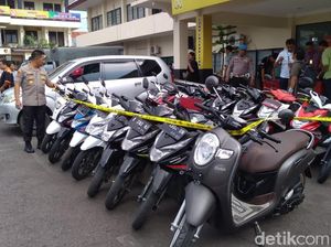Polisi Cilacap Amankan 2 Pelaku Begal dan Puluhan Motor