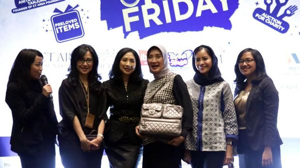 Momen Berbagi Kebahagiaan CT Corp di Bandung