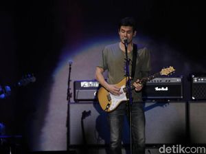 Belief Buka Konser John Mayer di Indonesia Belief Buka Konser John Mayer di Indonesia