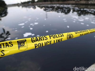 Berbusa, Kali Ancol Digaris Polisi