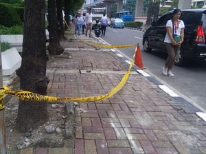 Digaris Polisi, Ini Penampakan Lokasi Penjambretan Maut di Rasuna Said Digaris Polisi, Ini Penampakan Lokasi Penjambretan Maut di Rasuna Said