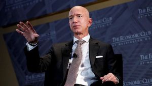 Aneka Mobil Super di Garasi Bos Amazon, Sukanya Honda Accord Jadul