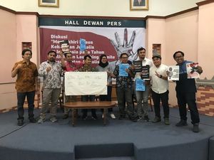 Angka Kekerasan Tinggi, 10 Lembaga Deklarasikan Komite Keselamatan Jurnalis Angka Kekerasan Tinggi, 10 Lembaga Deklarasikan Komite Keselamatan Jurnalis