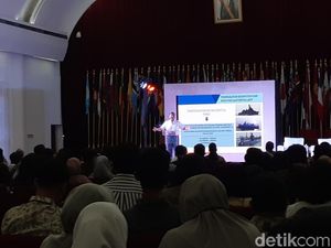 Songsong Indonesia Emas 2045, Luhut Minta Milenial Kompak