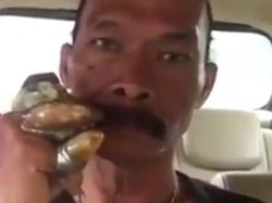 Jadi Tersangka karena Hina Jokowi, Pria Penuh Batu Akik Ditahan