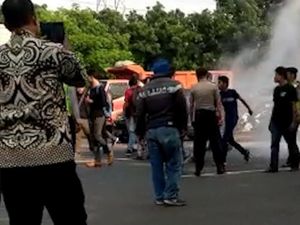 8 Anggota GMNI yang Ditangkap karena Demo Protes Jokowi Dipulangkan 8 Anggota GMNI yang Ditangkap karena Demo Protes Jokowi Dipulangkan