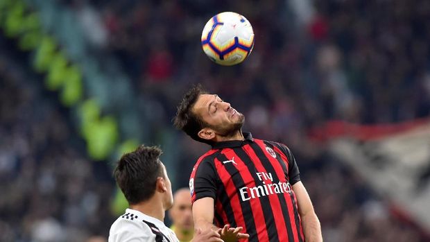 Babak I: AC Milan Unggul 1-0 atas Juventus