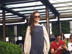 Transitions, Lensa Kacamata Inovatif yang Bisa Dipakai Outdoor dan Indoor