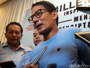 Sandiaga Curhat Susah Urus Izin Selama 7 Bulan Kampanye Sandiaga Curhat Susah Urus Izin Selama 7 Bulan Kampanye