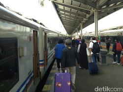 Catat Nih, Tips Beli Tiket Kereta Mudik Biar Nggak Kehabisan