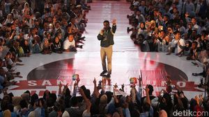 Sandiaga Sapa Milenial di Medan YES 2019