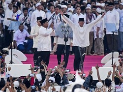 Kampanye di GBK, Sandiaga: 17 April Kita ke TPS, Tusuk Prabowo-Sandi