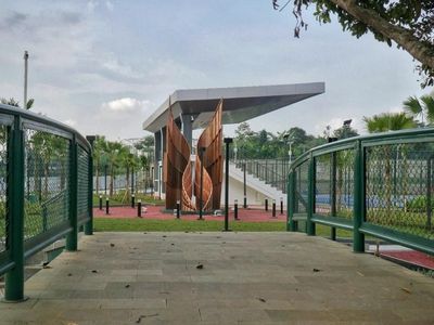 Resmi Dibuka, Tengok Kerennya Alun-alun Kota Depok Yuk!