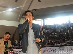 Tips Sukses Dari Dokter Ganteng Aditya Surya yang Sukses Bikin Novel Tips Sukses Dari Dokter Ganteng Aditya Surya yang Sukses Bikin Novel