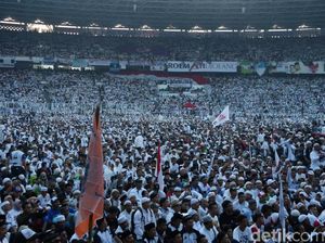 Kampanye Akbar Prabowo di GBK Dinilai Kalah Dibanding 212 di Monas