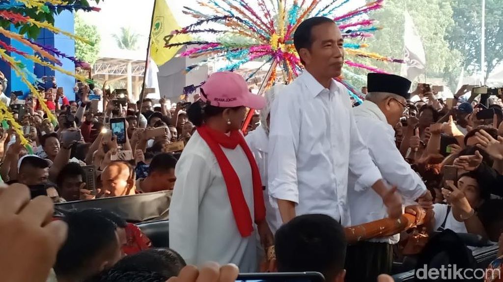 Potret Karnaval Indonesia Satu Jokowi-Amin di Tangerang