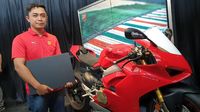 Orang Indonesia Pertama yang Punya Ducati Panigale V4S