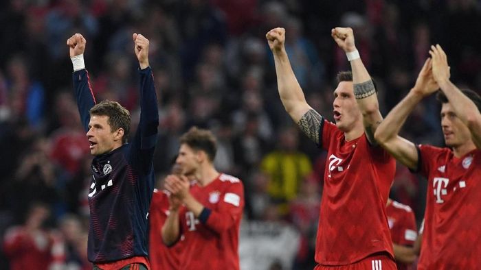 Bayern Munich usai mengalahkan Borussia Dortmund 5-0. (Andreas Gebert/Reuters)