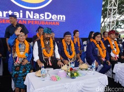 Surya Paloh dan Menteri Siti Kampanye untuk Jokowi di Bali