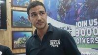 Tetap Ganteng! Kerap Begadang, Hamish Daud Rela Kurang Tidur demi Asuh Anak