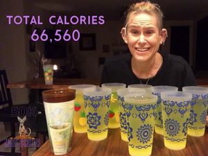 Duh! Wanita Ini Nekat Tenggak Dua Galon Minyak Goreng