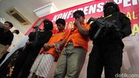 Dua Perampok Bermodus Driver Taksi Online Dibekuk