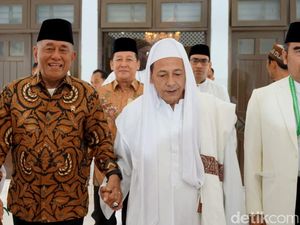 Ryamizard Ryacudu Sebut Habib Luthfi Sebagai Habib NKRI