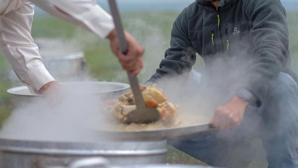 Dari Dubai Ada Pangeran Fazza yang Tampan dan Suka Kulineran