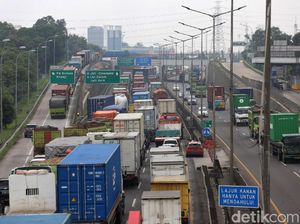 Km 25 Tol Cibitung-Brebes Barat akan Diberlakukan One Way H-3 Mudik Km 25 Tol Cibitung-Brebes Barat akan Diberlakukan One Way H-3 Mudik