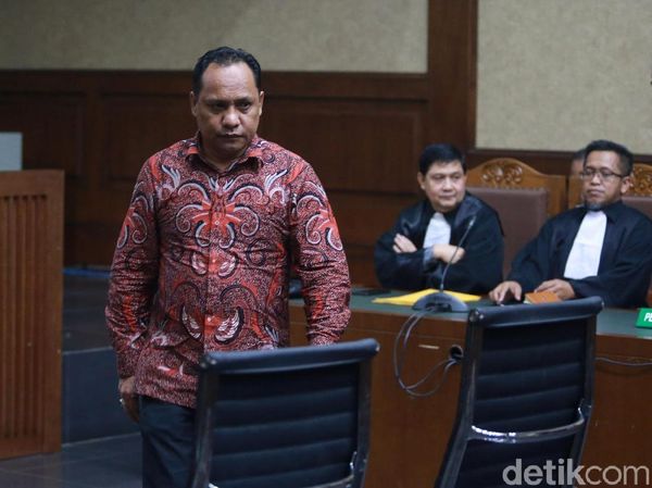 Eks Bupati Banggai Zainal Mus Divonis 4 Tahun Penjara