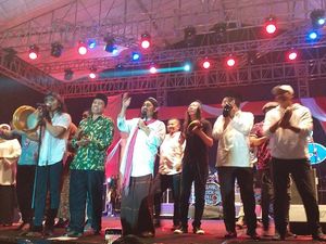 Slank yang Dicibir dan Dibela karena Ikut Ngaji