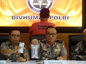 Hoax Server KPU: Buzzer Diamankan, Kreator dalam Pencarian Hoax Server KPU: Buzzer Diamankan, Kreator dalam Pencarian