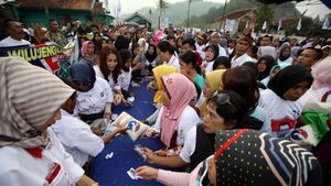 Bazar Murah Diserbu Warga Bandung