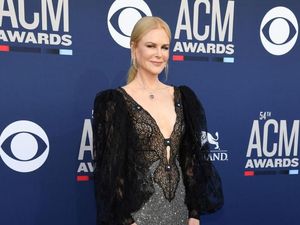 Curhat Nicole Kidman yang Sempat Minder dengan Tubuh Tingginya Curhat Nicole Kidman yang Sempat Minder dengan Tubuh Tingginya