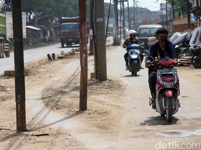 Duh, Ada Tiang di Tengah Jalan Perancis! Kok Bisa?