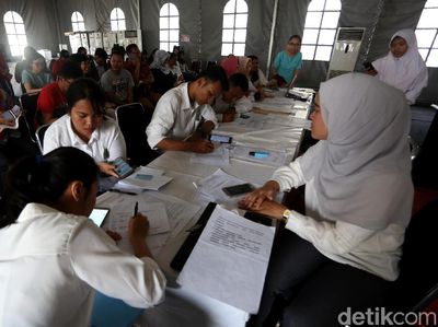 Antusiasme Warga Ajukan Formulir A5