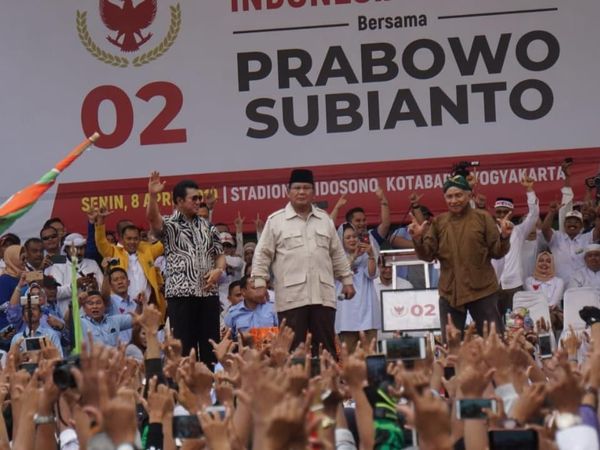 Meriahnya Kampanye Prabowo di Stadion Kridosono Yogya