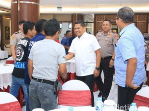 Aremania Tak Datang Leg I Final Piala Presiden, Begitu Juga Sebaliknya