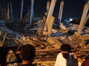 Bangunan Kafe di Ring Road Medan Roboh, Diduga karena Konstruksi Bangunan Kafe di Ring Road Medan Roboh, Diduga karena Konstruksi